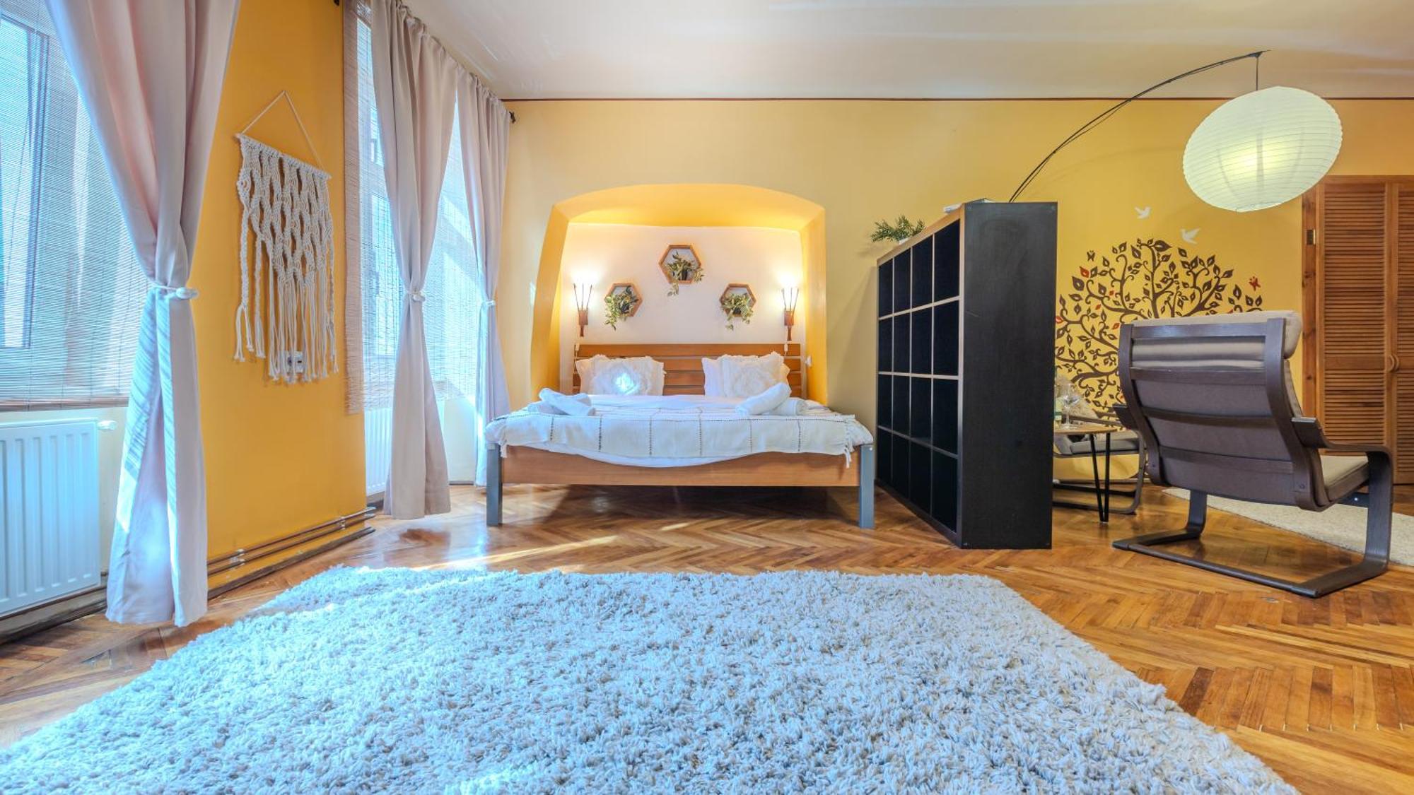 Tree House-Old Town Brasov Apartment Екстериор снимка