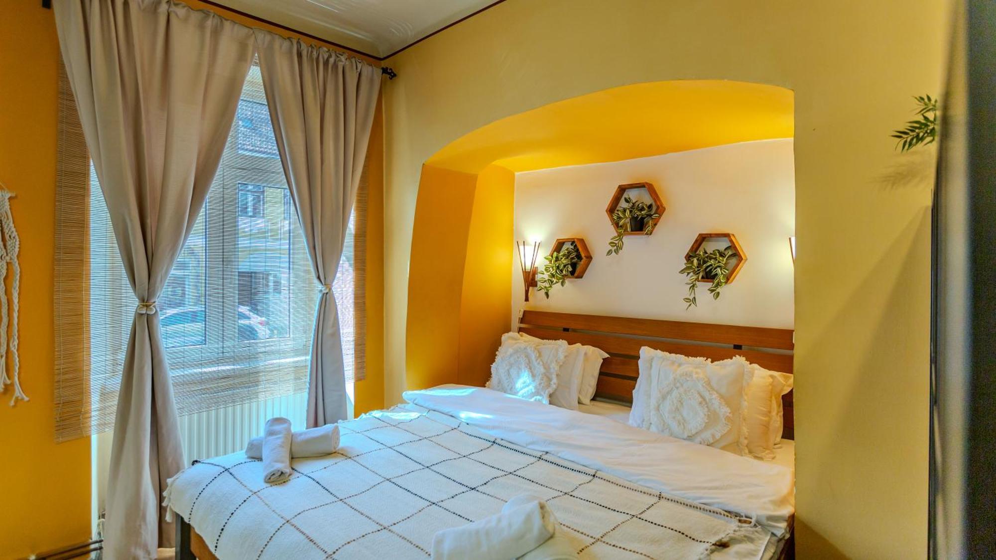 Tree House-Old Town Brasov Apartment Екстериор снимка