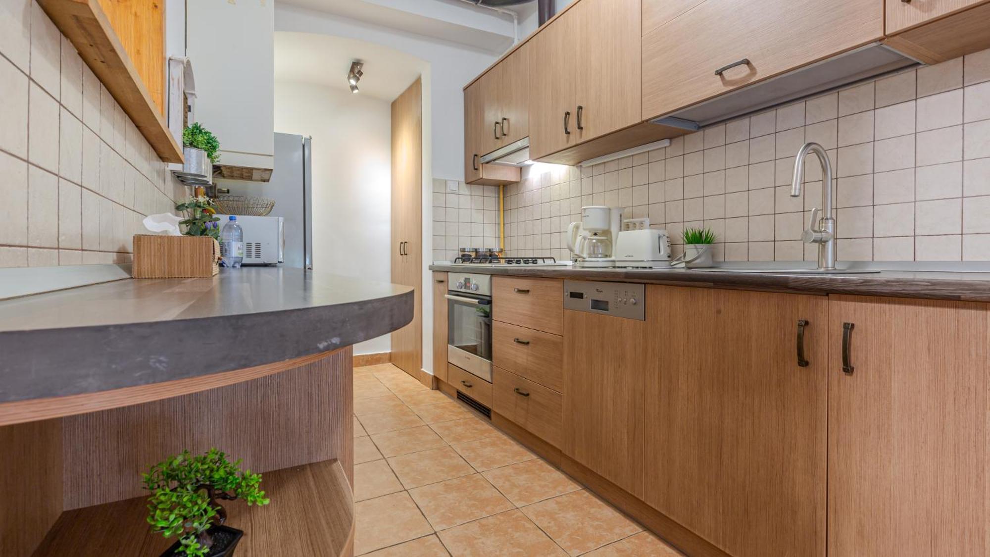 Tree House-Old Town Brasov Apartment Екстериор снимка