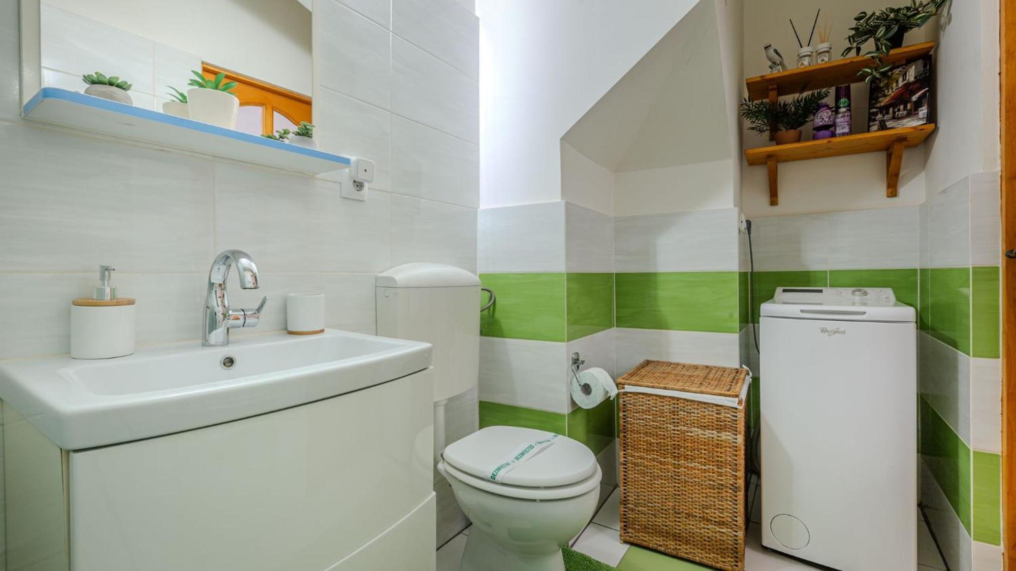 Tree House-Old Town Brasov Apartment Екстериор снимка